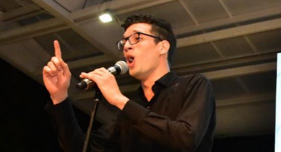 Ernesto Angulo, cantante lírico que busca fusionar la ópera y la música vallenata