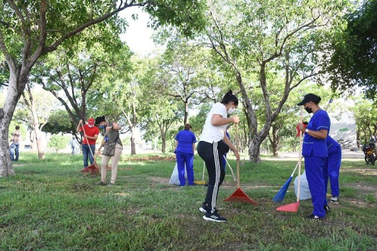 Realizan jornada de limpieza en Valledupar