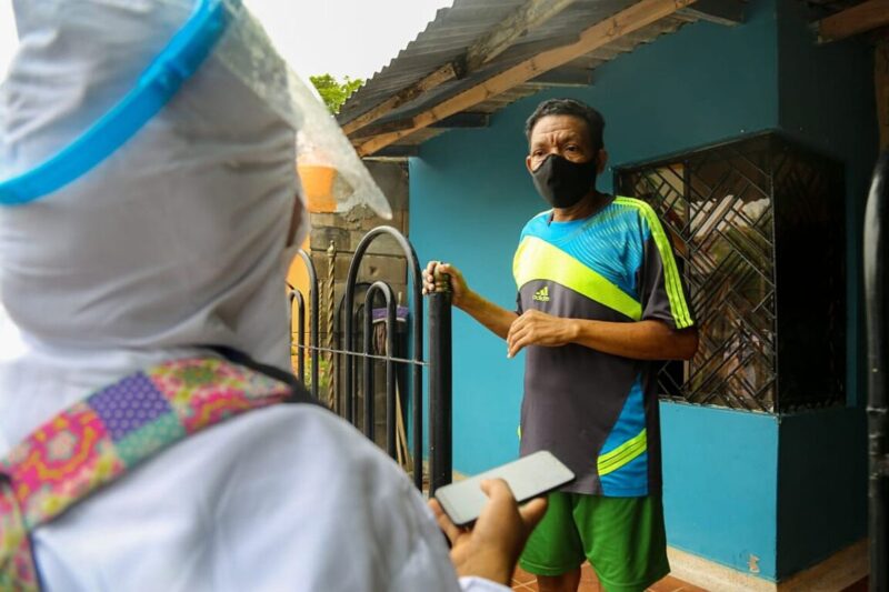 En el barrio La Trinidad, se desarrollará la estrategia. Los residentes de este sector contarán con la alimentación durante las dos semanas que esté cerrado.
Foto: Alcaldía de Sincelejo.