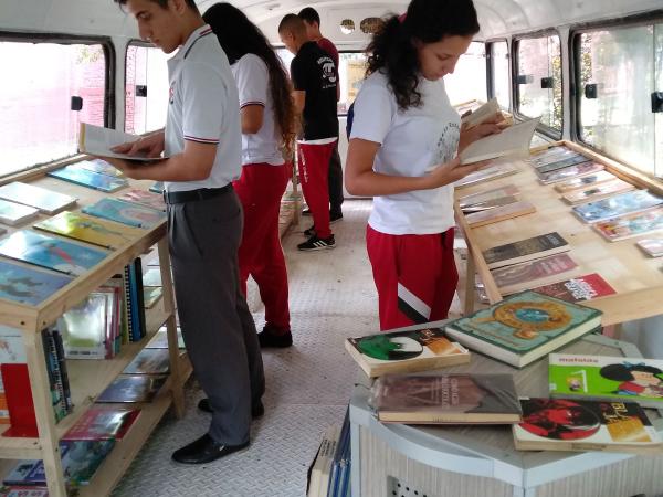 Seguir impulsando la lectura en los habitantes es la meta de este gobierno. Foto: Archivo particular