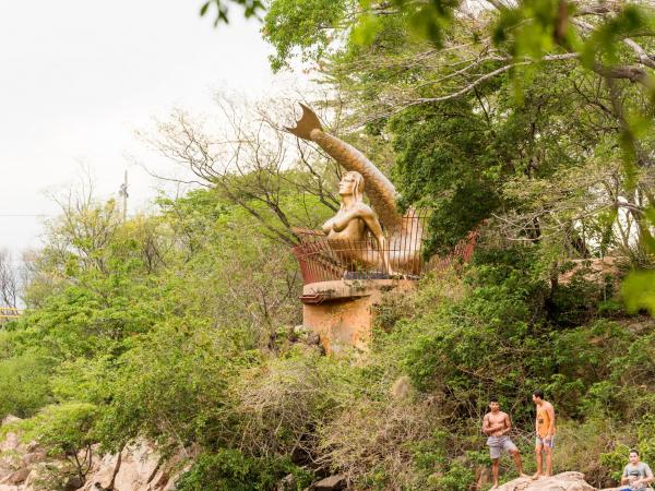 En el Balneario Hurtado, sobre el río Guatapurí, hay restricciones planteadas por la alcaldía de Valledupar Foto: Cortesía: Aguila