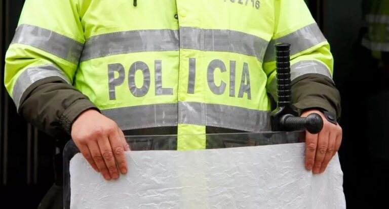 Hacinamiento y corrupción: la tragedia de las estaciones de Policía de Bogotá